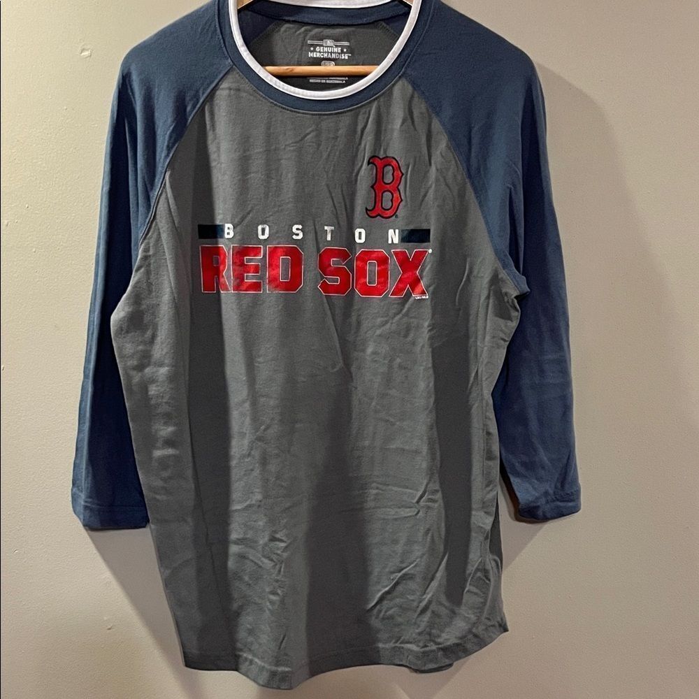 Genuine Merchandise Boston Red Sox Raglan Tee - Gray Body with Navy Sleeves
